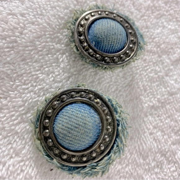 Vintage Blue Denim Circle Clip On Earrings - Picture 4 of 10